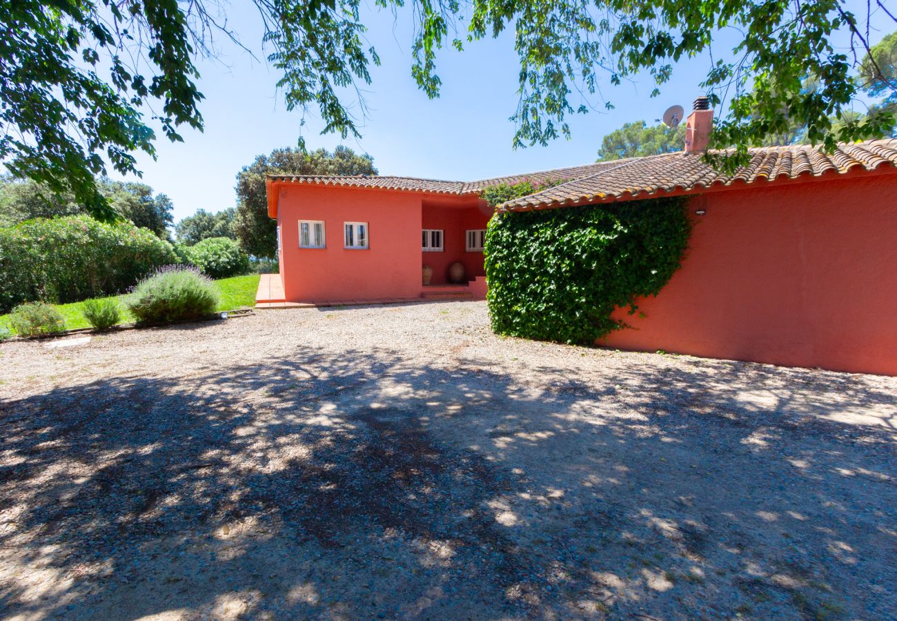 Villa à Garrigoles - Luxe et nature à 20km de la plage de L'Escala !