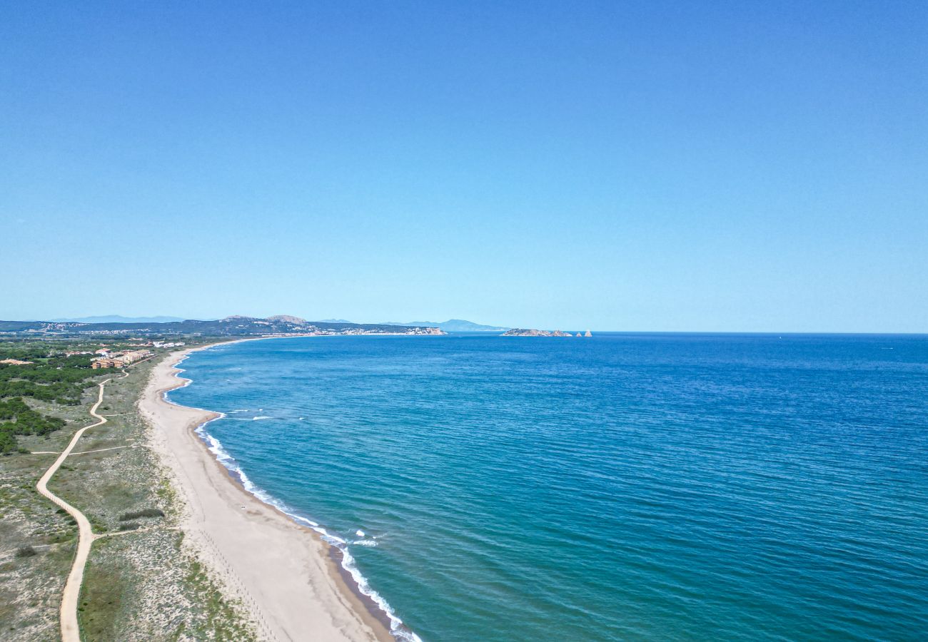 Villa à Garrigoles - Luxe et nature à 20km de la plage de L'Escala !