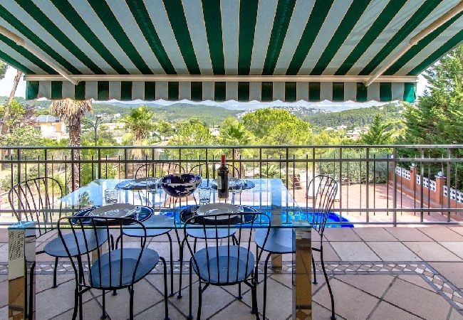 Villa in Corbera de llobregat - Elegant Mountain Villa just 30km to Barcelona Villa in Corbera de llobregat - Elegant Mountain Villa just 30km to Barcelona