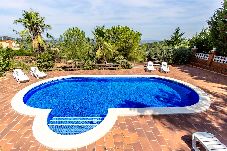 Villa in Corbera de llobregat - Elegant Mountain Villa just 30km to...