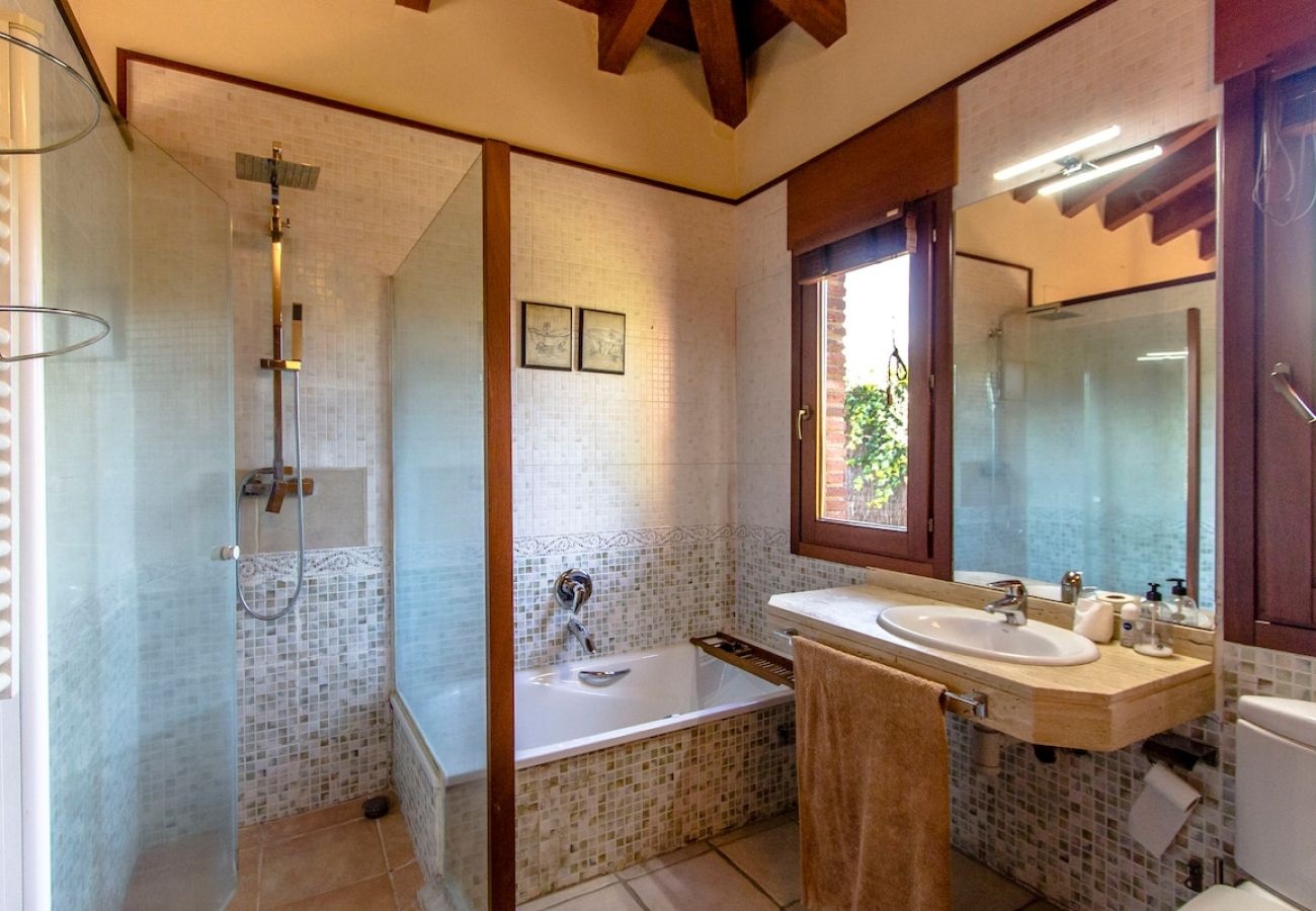Villa in Vidreres -  A Costa Brava gem - only a few minutes to the beach!
