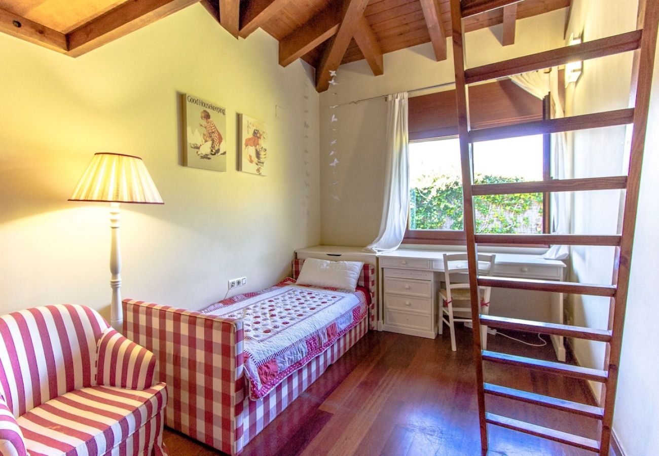 Villa in Vidreres -  A Costa Brava gem - only a few minutes to the beach!