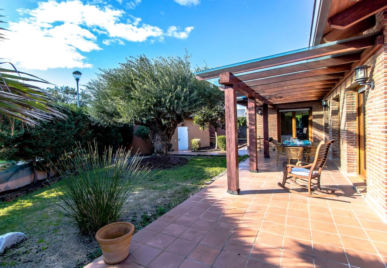 Villa in Vidreres -  A Costa Brava gem - only a few minutes to the beach!