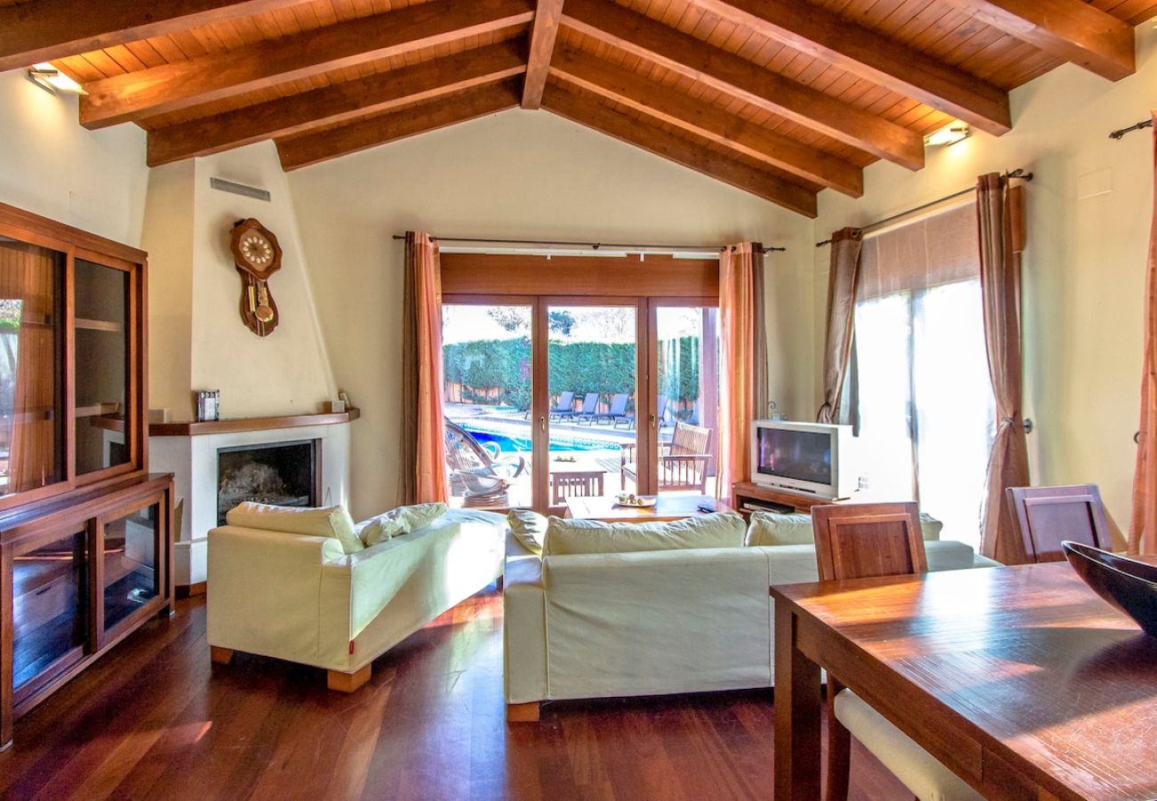 Villa in Vidreres -  A Costa Brava gem - only a few minutes to the beach!