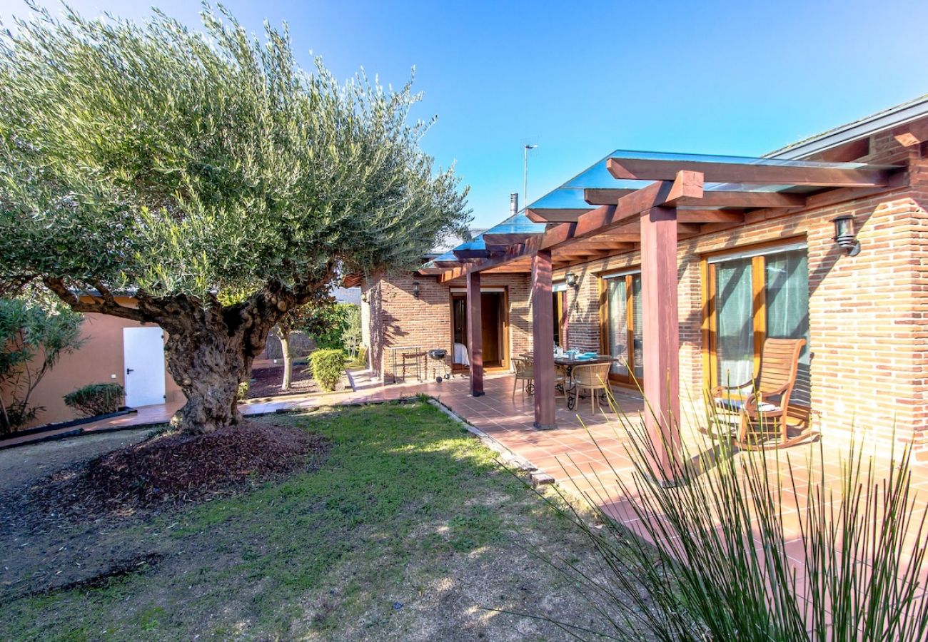 Villa in Vidreres -  A Costa Brava gem - only a few minutes to the beach!
