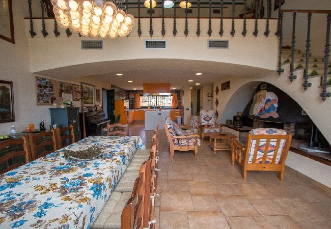 Villa in Alforja - Your own private estate just 20km from Salou! Villa in Alforja - Your own private estate just 20km from Salou!