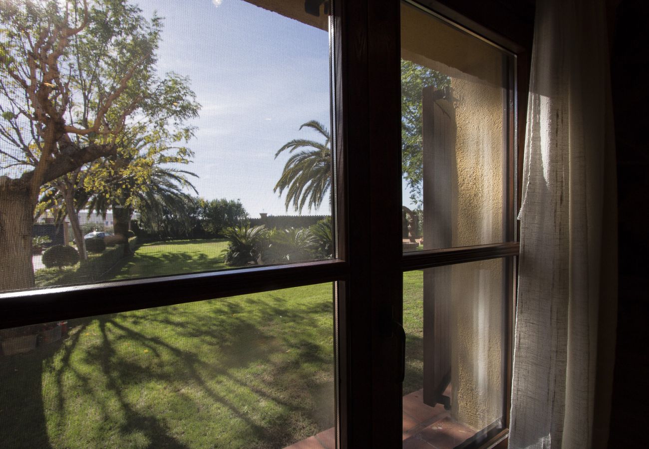Villa in La Selva del Camp - Incredible secluded villa, just 18 km from Beach!