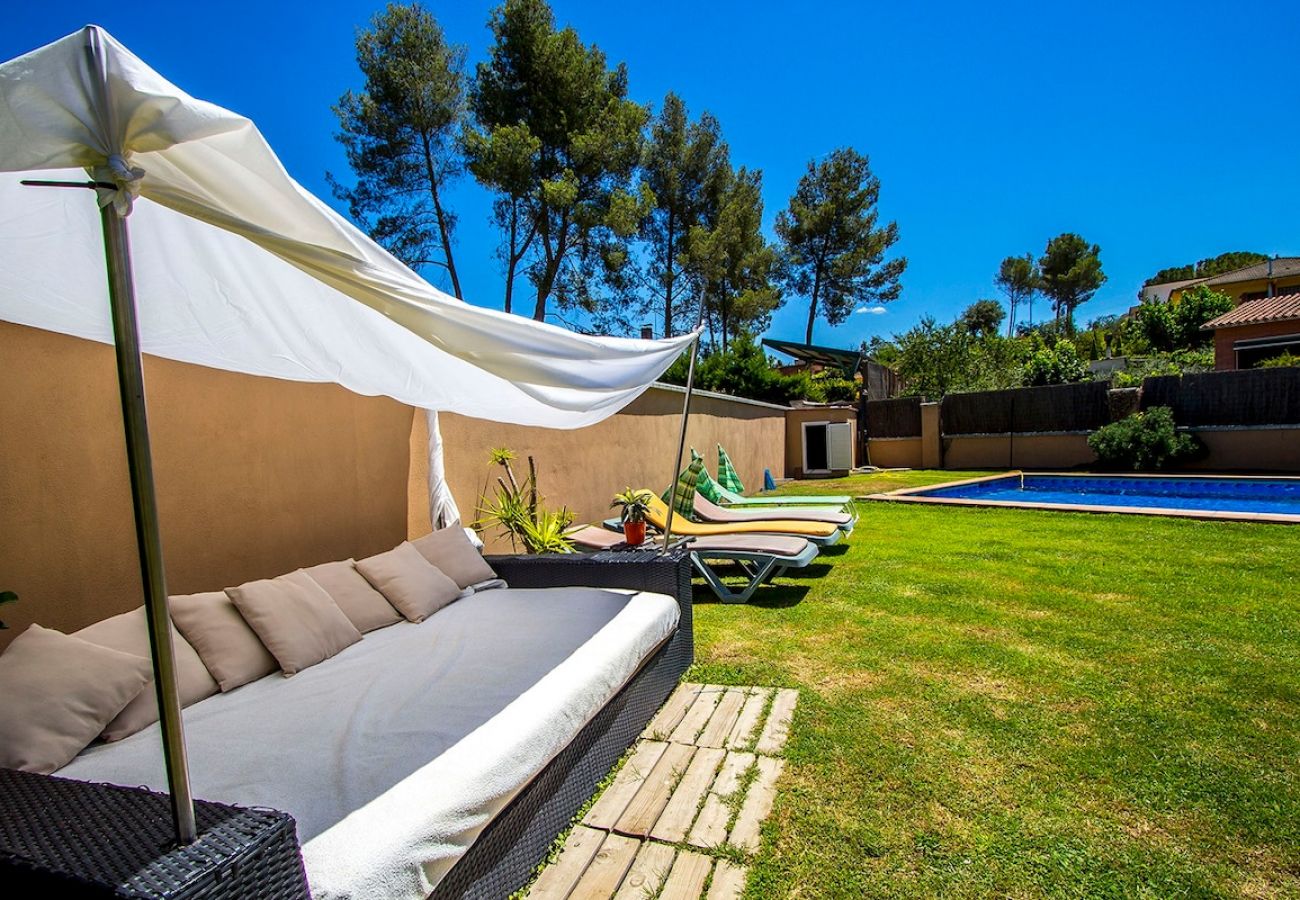 Villa in Sentmenat - Modern and spacious w/ private pool close to BCN