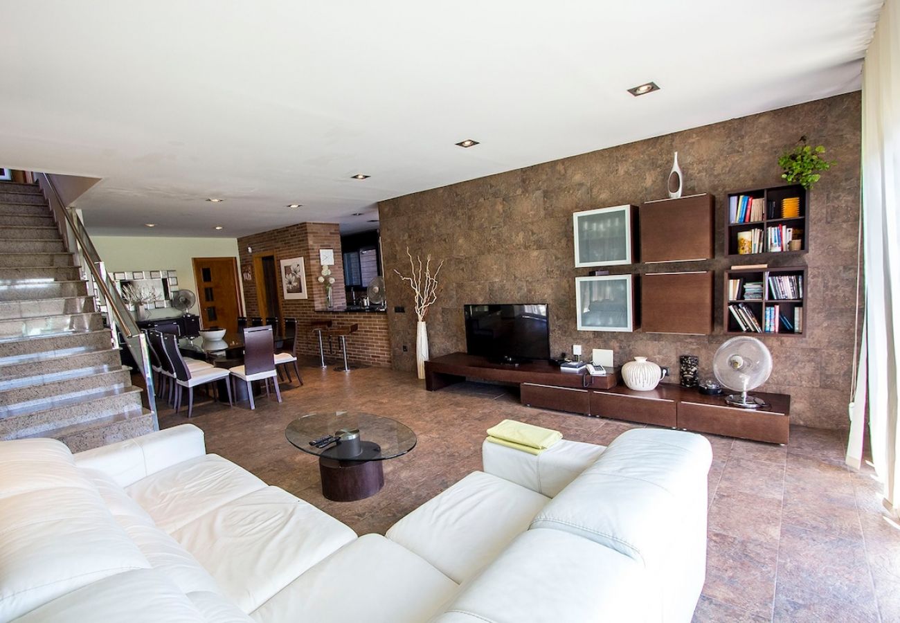 Villa in Sentmenat - Modern and spacious w/ private pool close to BCN