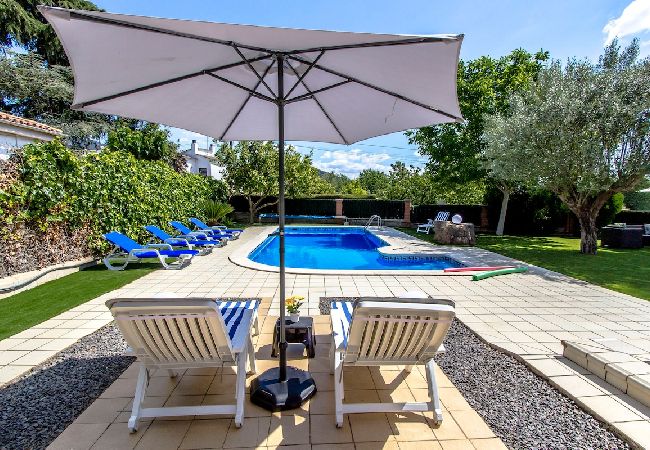 Villa in Sentmenat - Stunning Villa w/ private pool 33 km to Barcelona!