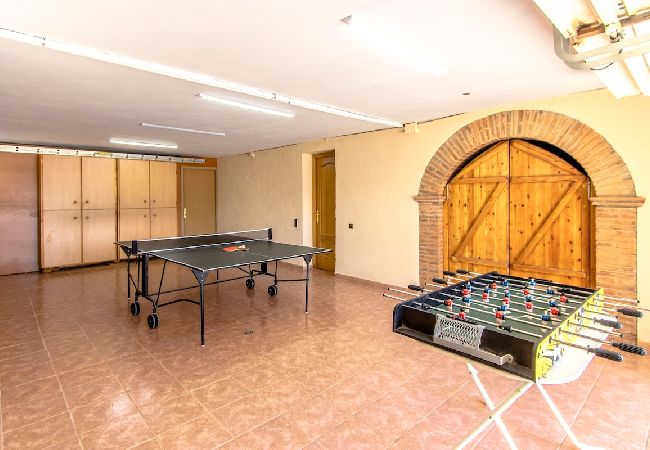Villa in Sentmenat - Stunning Villa w/ private pool 33 km to Barcelona! Villa in Sentmenat - Stunning Villa w/ private pool 33 km to Barcelona!
