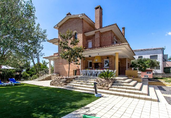 Villa in Sentmenat - Stunning Villa w/ private pool 33 km to Barcelona!