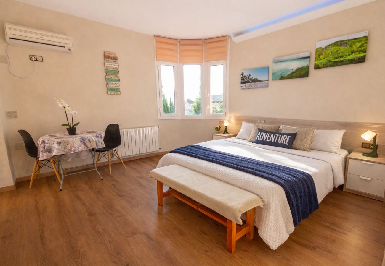 Villa in Sentmenat - Stunning Villa w/ private pool 33 km to Barcelona!