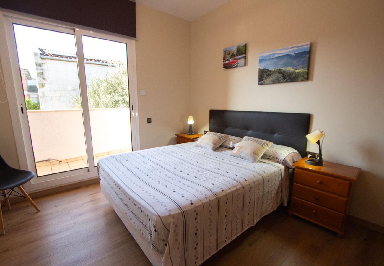 Villa in Sentmenat - Stunning Villa w/ private pool 33 km to Barcelona!