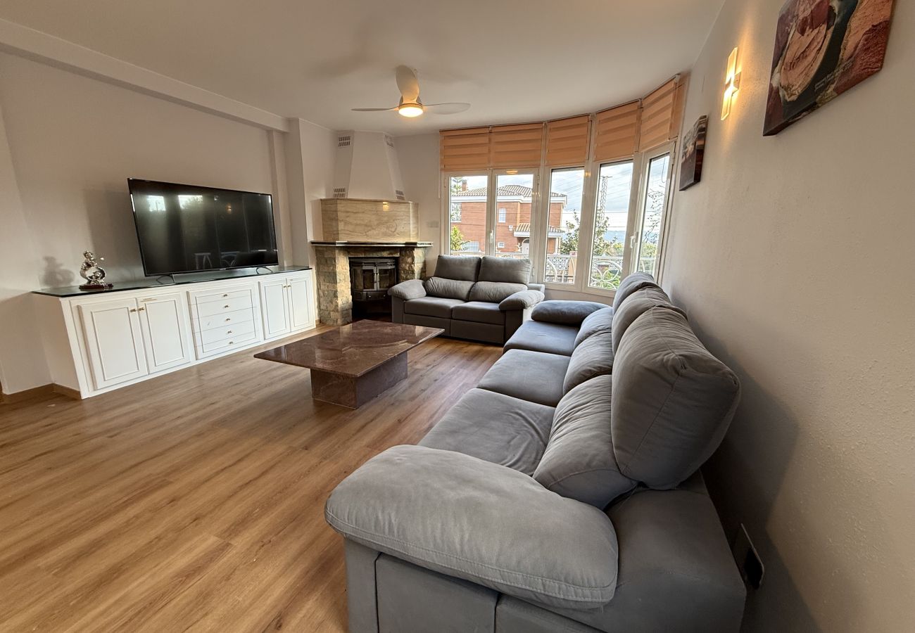 Villa in Sentmenat - Stunning Villa w/ private pool 33 km to Barcelona!