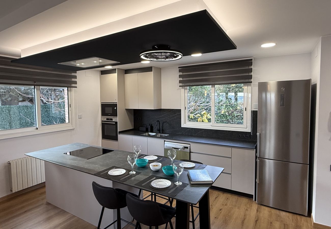 Villa in Sentmenat - Stunning Villa w/ private pool 33 km to Barcelona!