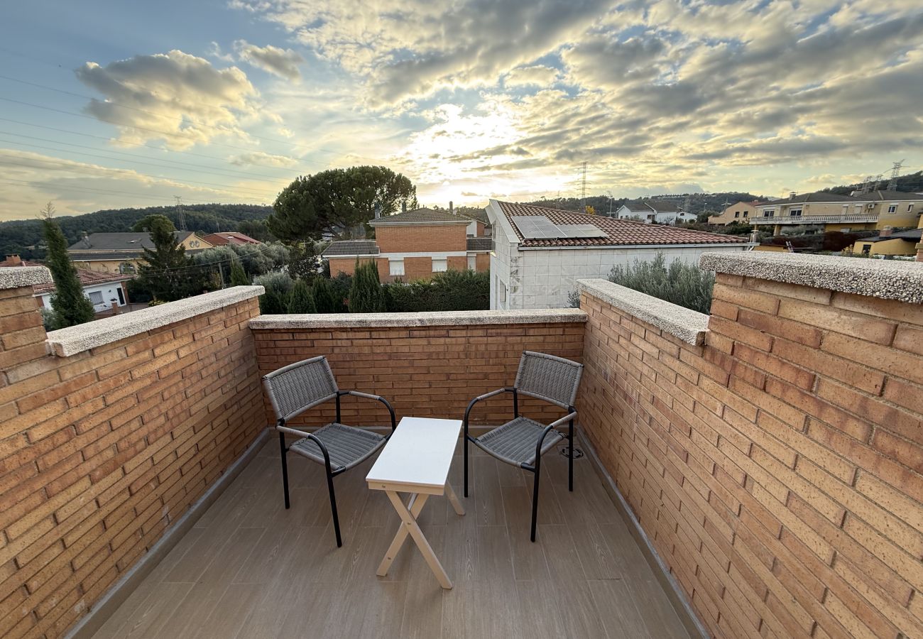 Villa in Sentmenat - Stunning Villa w/ private pool 33 km to Barcelona!