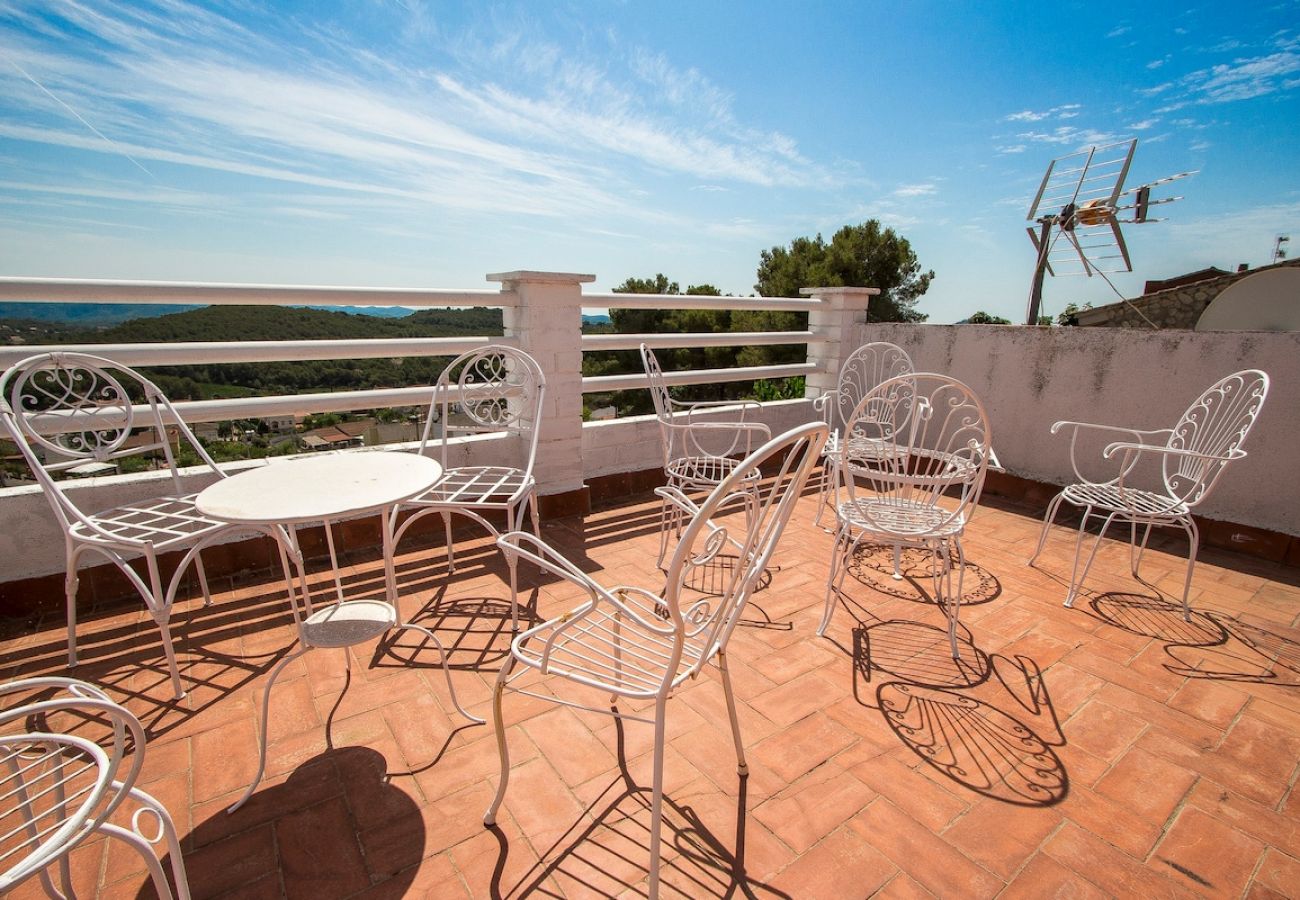 Villa in Olerdola -  Splendid Sanctuary w/ private pool 15km to Sitges!