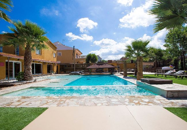 Villa in Rubí - Relax and Recharge - only 34km from Barcelona!  Villa in Rubí - Relax and Recharge - only 34km from Barcelona!