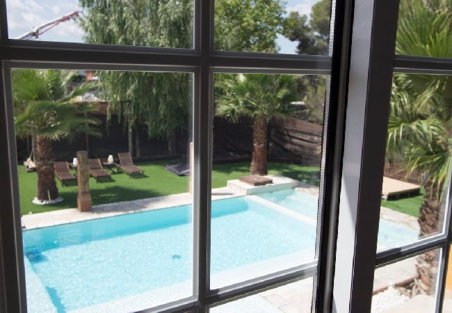 Villa in Rubí - Relax and Recharge - only 34km from Barcelona!  Villa in Rubí - Relax and Recharge - only 34km from Barcelona!