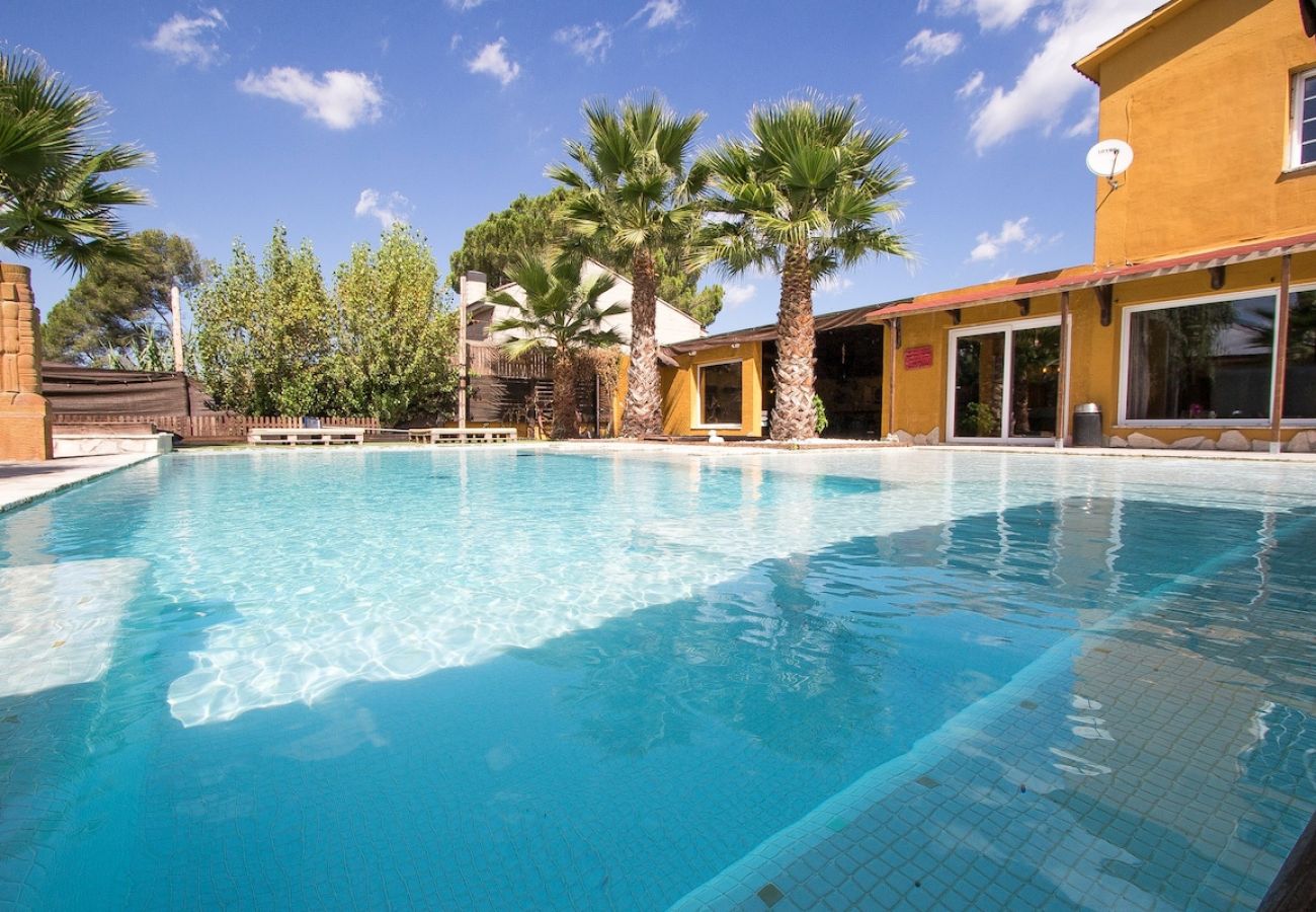 Villa in Rubí - Relax & Recharge - only 34km from Barcelona City!