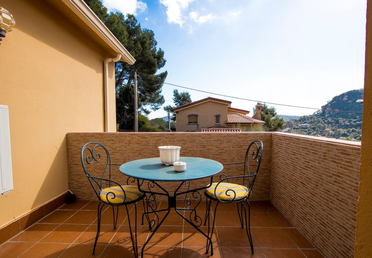 Villa in Torrelles de Llobregat - Mountain escape w/ amazing views just 25km to BCN!