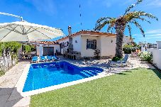 Villa in Miami Playa - Beach Vibes Villa less than 1km to town...