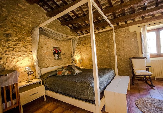 Villa in La Bisbal del Penedés - Captivating Villa in the Vineyards close to Sitges Villa in La Bisbal del Penedés - Captivating Villa in the Vineyards close to Sitges