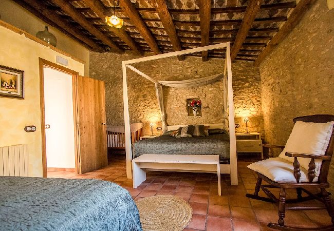 Villa in La Bisbal del Penedés - Captivating Villa in the Vineyards close to Sitges Villa in La Bisbal del Penedés - Captivating Villa in the Vineyards close to Sitges