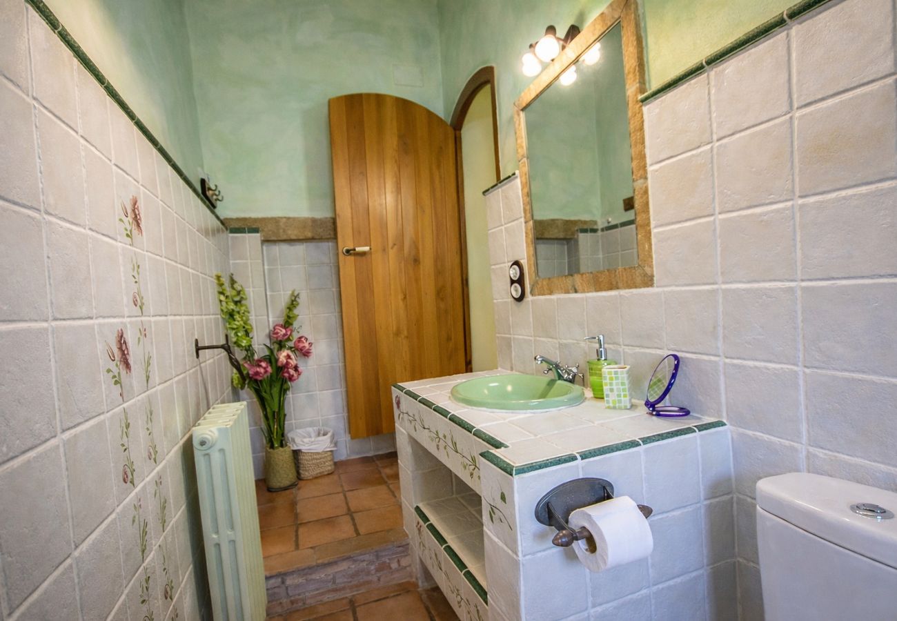 Villa in La Bisbal del Penedés - Captivating Villa in the Vineyards close to Sitges