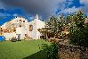 Villa in La Bisbal del Penedés - Captivating Villa in the Vineyards close to Sitges Villa in La Bisbal del Penedés - Captivating Villa in the Vineyards close to Sitges