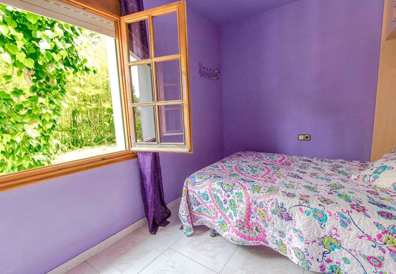 Villa in Castellet i la Gornal - Enticing Elegance - 10min to Costa Dorada beaches!