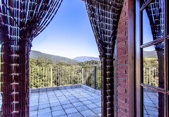 Villa in Sant Pere de Vilamajor - Nature and Tranquility for 24 pax - 30km to beach Villa in Sant Pere de Vilamajor - Nature and Tranquility for 24 pax - 30km to beach
