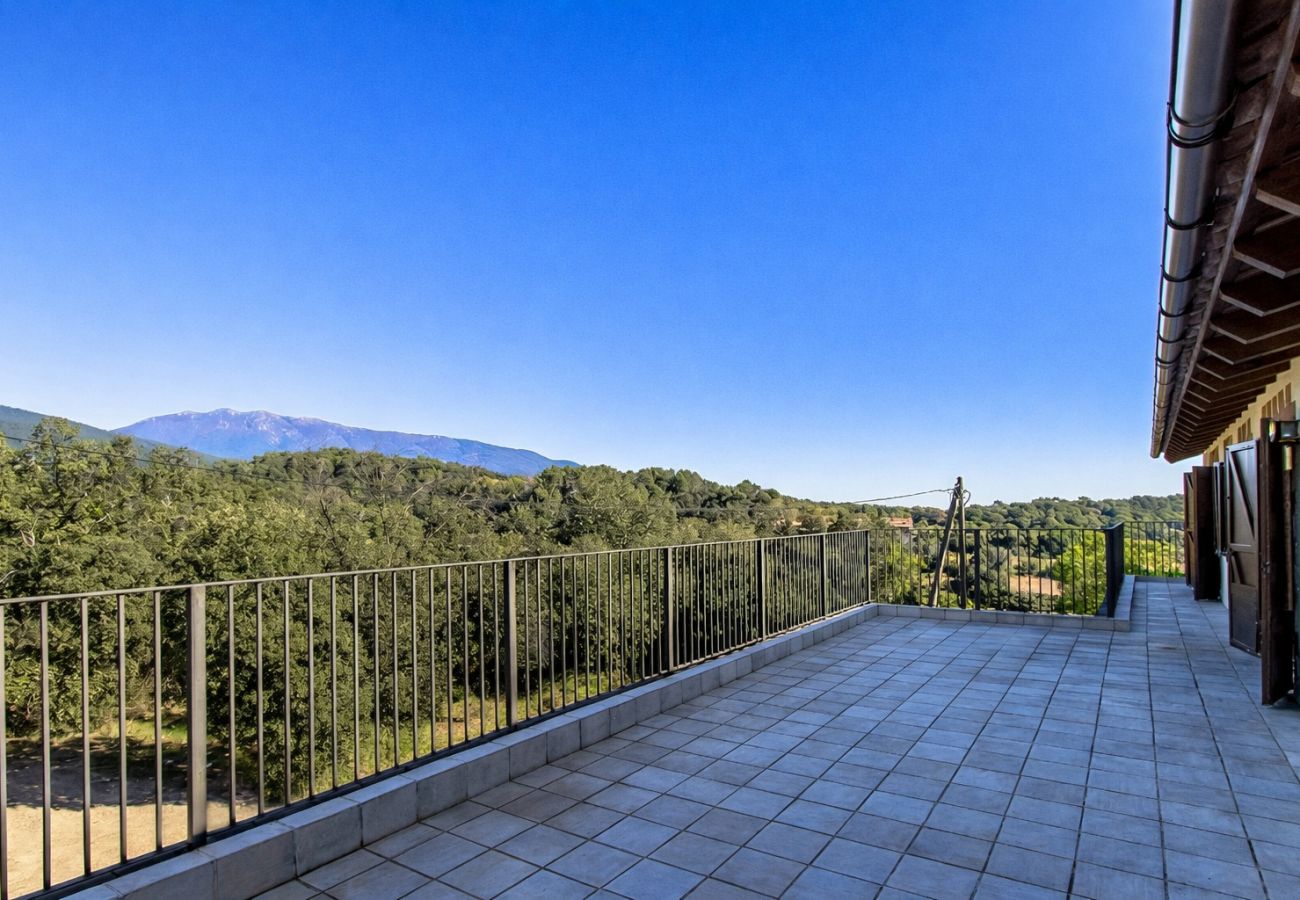 Villa in Sant Pere de Vilamajor - Nature and Tranquility for 24 pax - 30km to beach