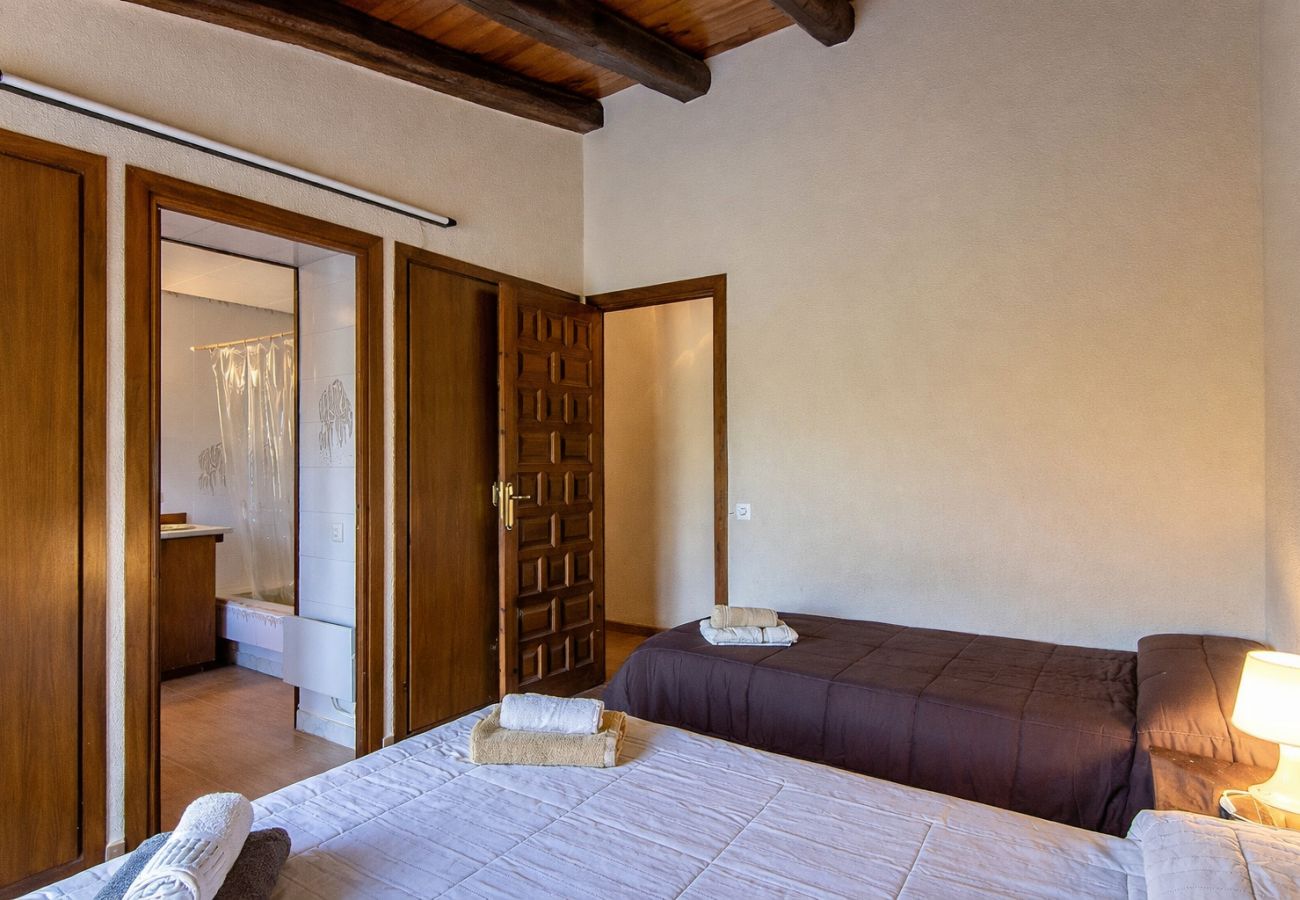 Villa in Sant Pere de Vilamajor - Nature and Tranquility for 24 pax - 30km to beach