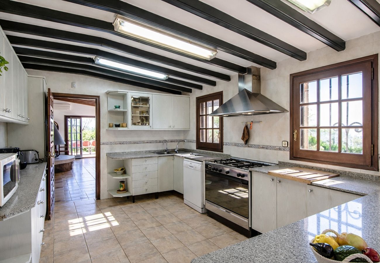 Villa in Sant Pere de Vilamajor - Nature and Tranquility for 24 pax - 30km to beach