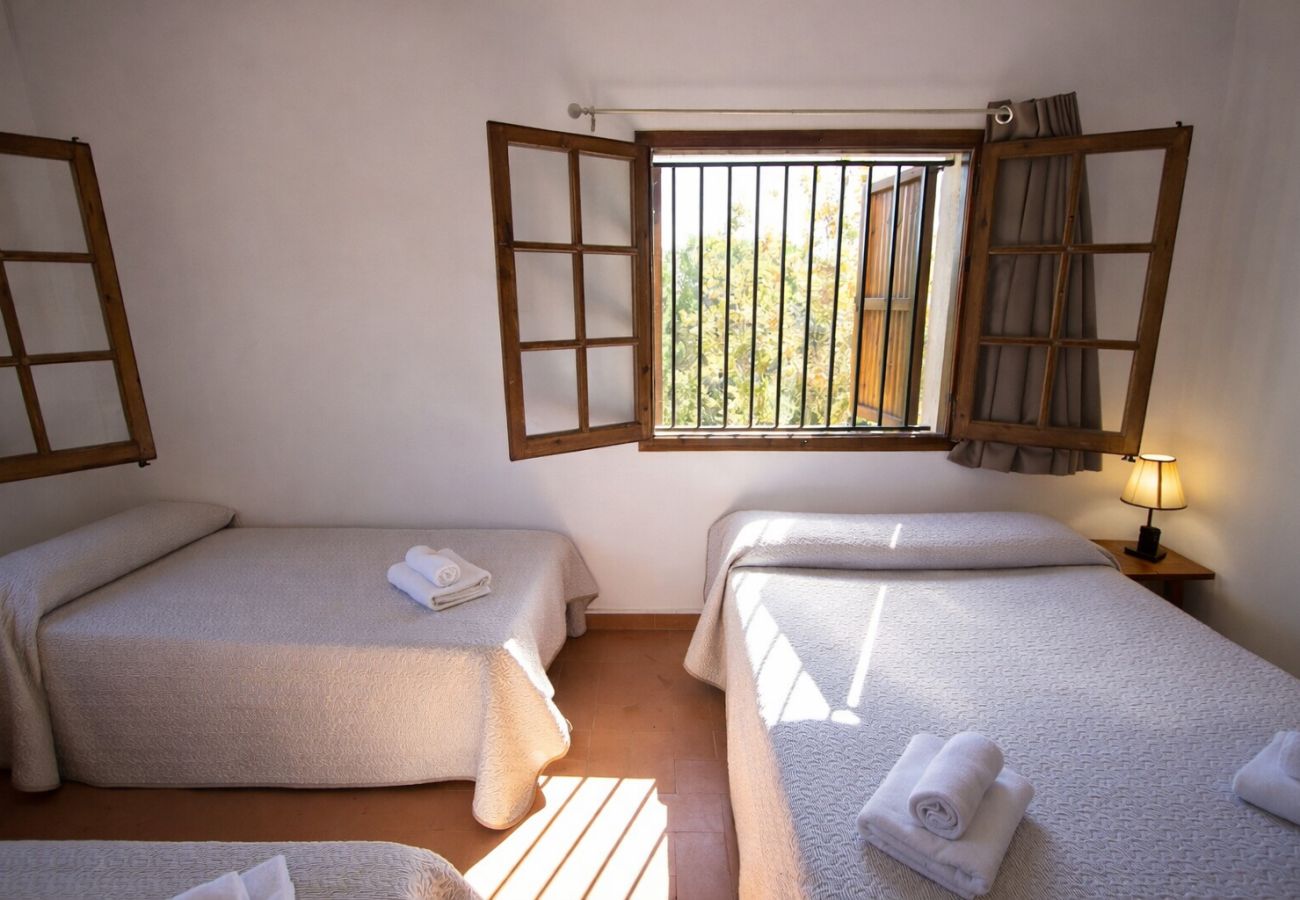 Villa in Gerona/Girona - Saucy Chateau for 24 pax - close to Blanes! 