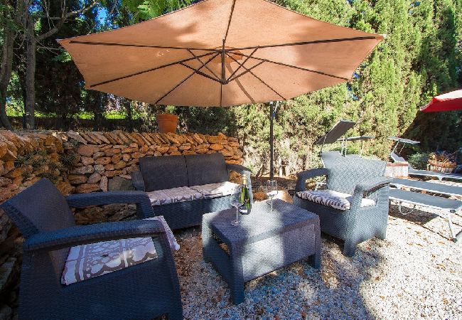 Villa in Vilafranca del Penedes - Rustic Vibes Villa w/ private pool 12km to beach!