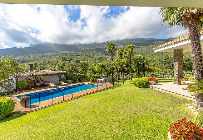 Villa in Gerona / Girona - Picturesque Costa Brava Countryside Villa Villa in Gerona / Girona - Picturesque Costa Brava Countryside Villa
