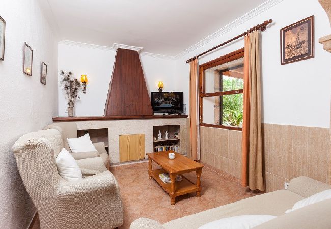 Villa in Mallorca - Private pool and 1.7km to Mallorca’s Beaches! Villa in Mallorca - Private pool and 1.7km to Mallorca’s Beaches!
