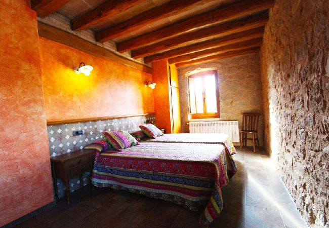 Villa in Llobera - Villa Vilaseca countryside views w/ private pool! Villa in Llobera - Villa Vilaseca countryside views w/ private pool!