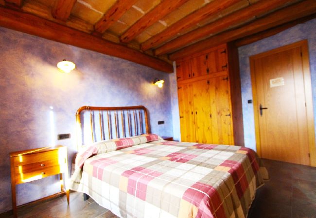 Villa in Llobera - Villa Vilaseca countryside views w/ private pool! Villa in Llobera - Villa Vilaseca countryside views w/ private pool!