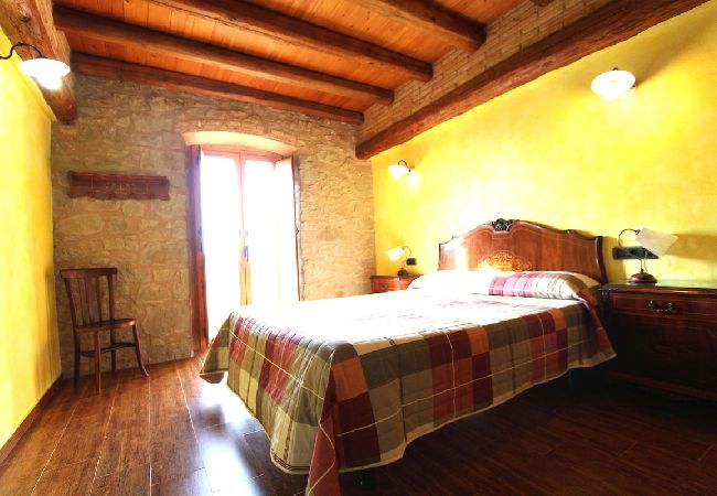 Villa in Llobera - Villa Vilaseca countryside views w/ private pool! Villa in Llobera - Villa Vilaseca countryside views w/ private pool!