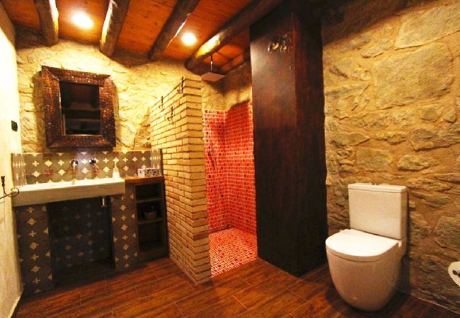 Villa in Llobera - Villa Vilaseca countryside views w/ private pool! Villa in Llobera - Villa Vilaseca countryside views w/ private pool!