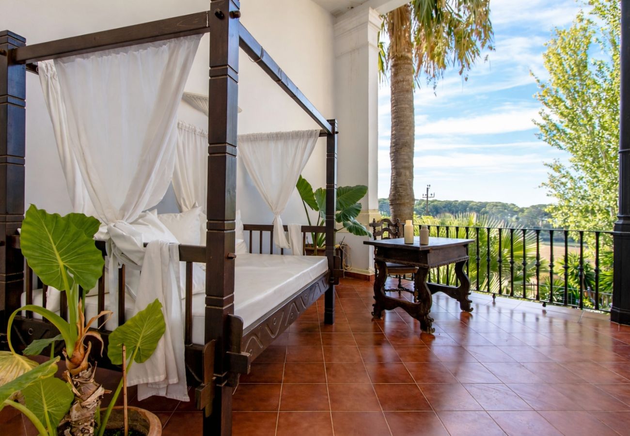 Villa in Banyeres del Penedès - Impressive and Idyllic mansion for up to 40 people!