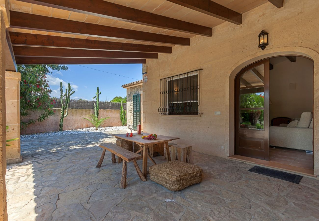 Villa in Palma de Mallorca - Scenic and serene villa in the heart of Pollença!