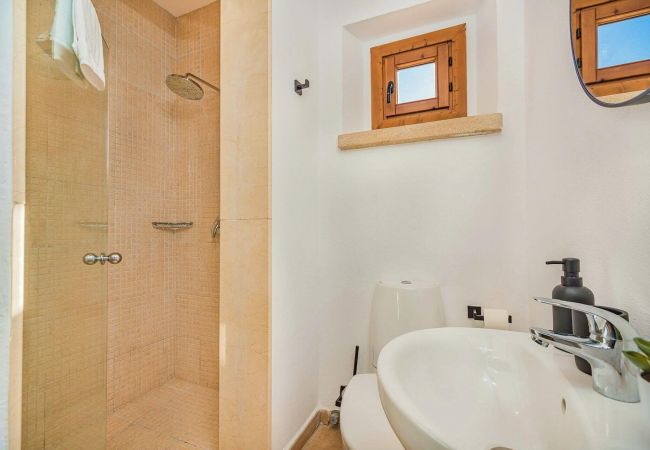 Villa in Mallorca - Rustic Villa close to Puerto Pollensa’s beaches! Villa in Mallorca - Rustic Villa close to Puerto Pollensa’s beaches!