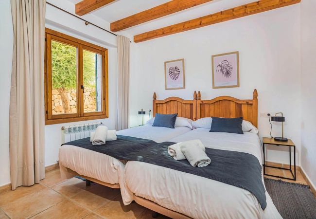 Villa in Palma de Mallorca - Rustic Villa close to Puerto Pollensa’s beaches!