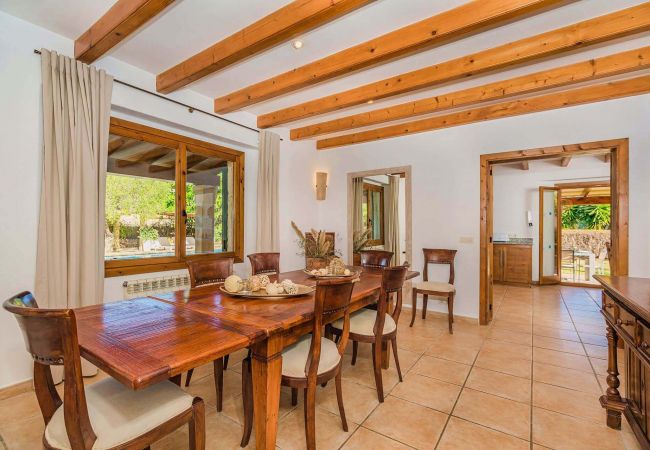 Villa in Palma de Mallorca - Rustic Villa close to Puerto Pollensa’s beaches!