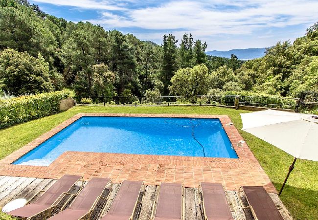 Villa in Sant Feliu de Buixalleu - Stunning Costa Brava mountain retreat - beach 30km